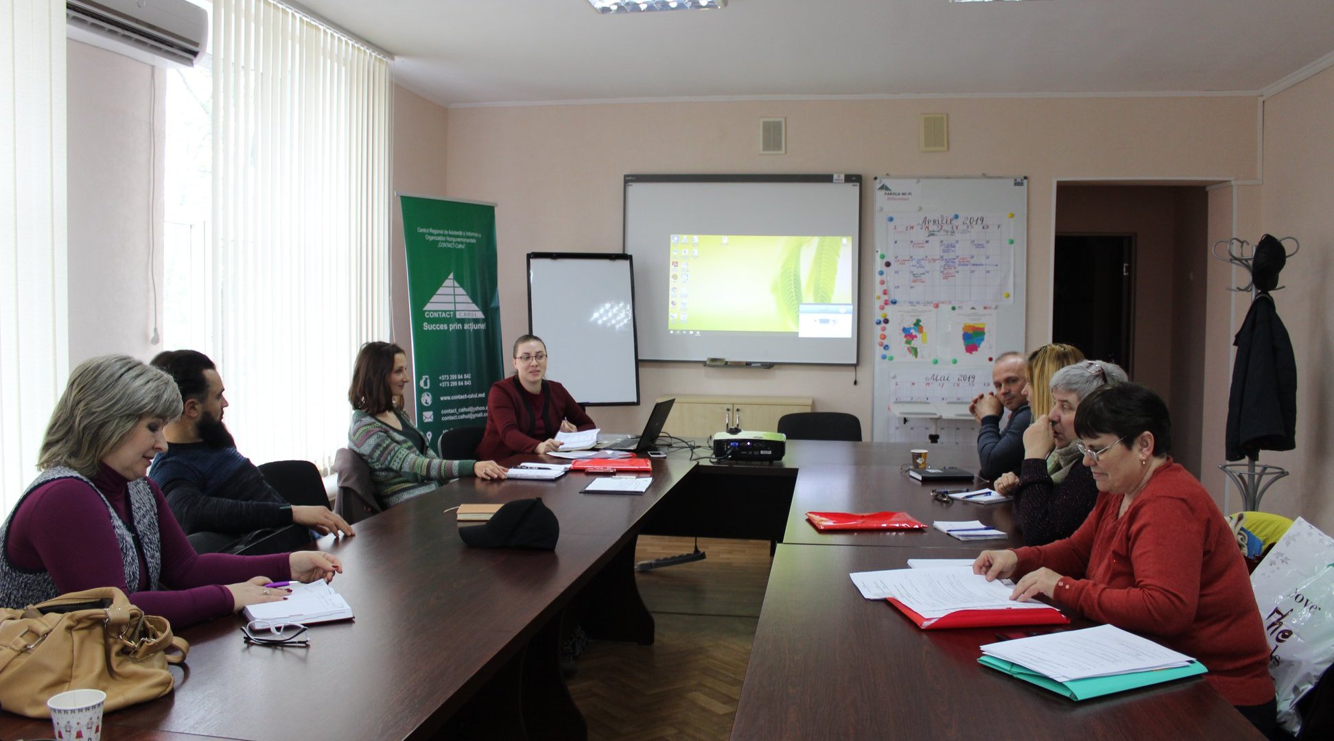 Organizatorii comunitari într-o ședință de lucru