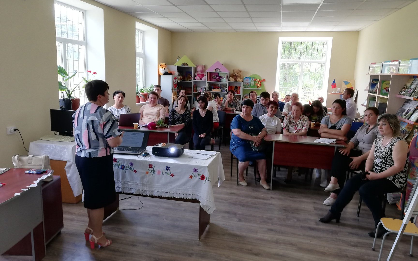 Locuitorii satelor Crihana Veche și Slobozia Mare se implică activ în viața socială a localității.