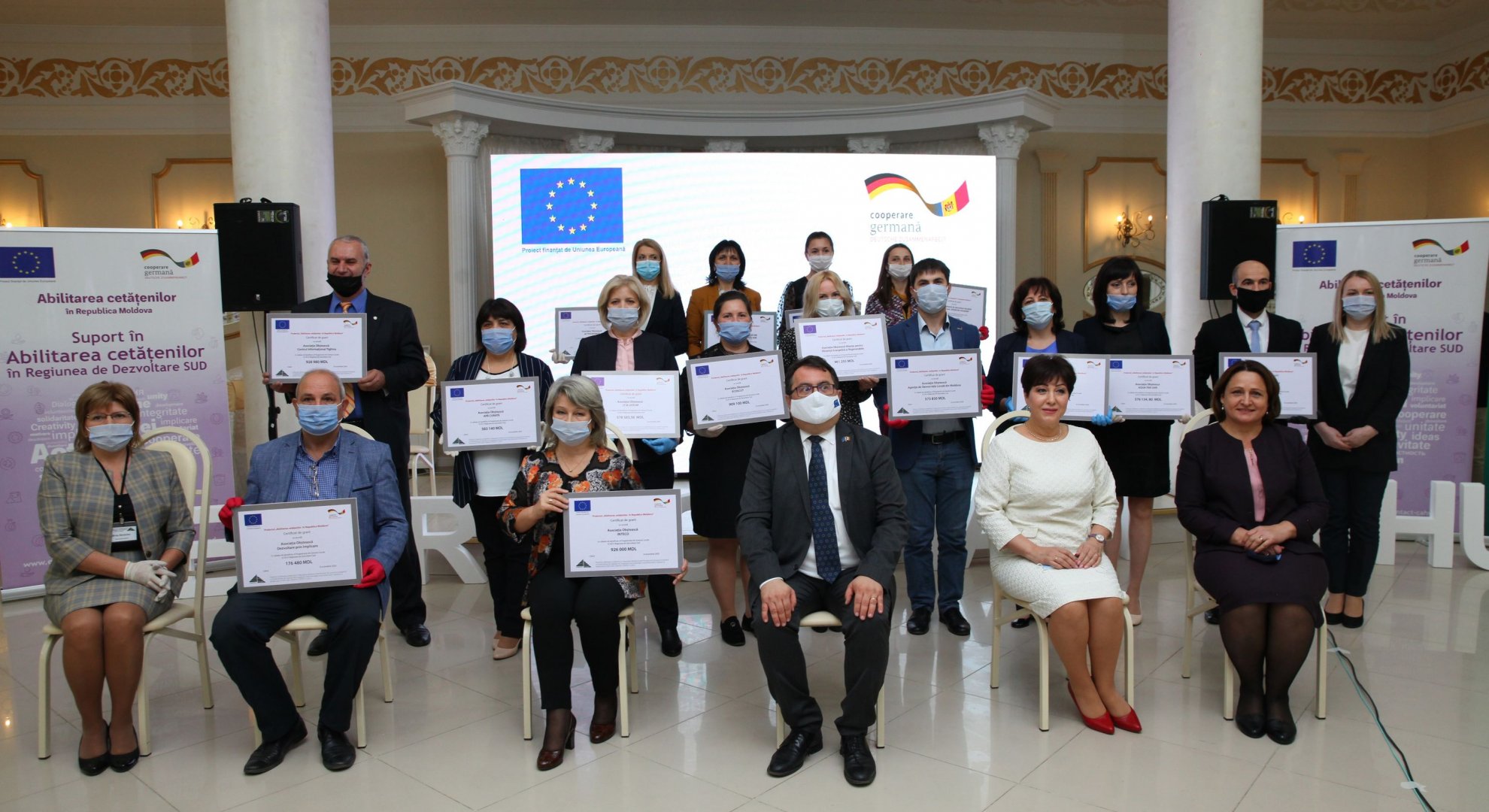 UE-GIZ // Comunicat de presă  15 organizații ale societății civile din Regiunea Sud au primit certificate de grant din partea Uniunii Europene.
